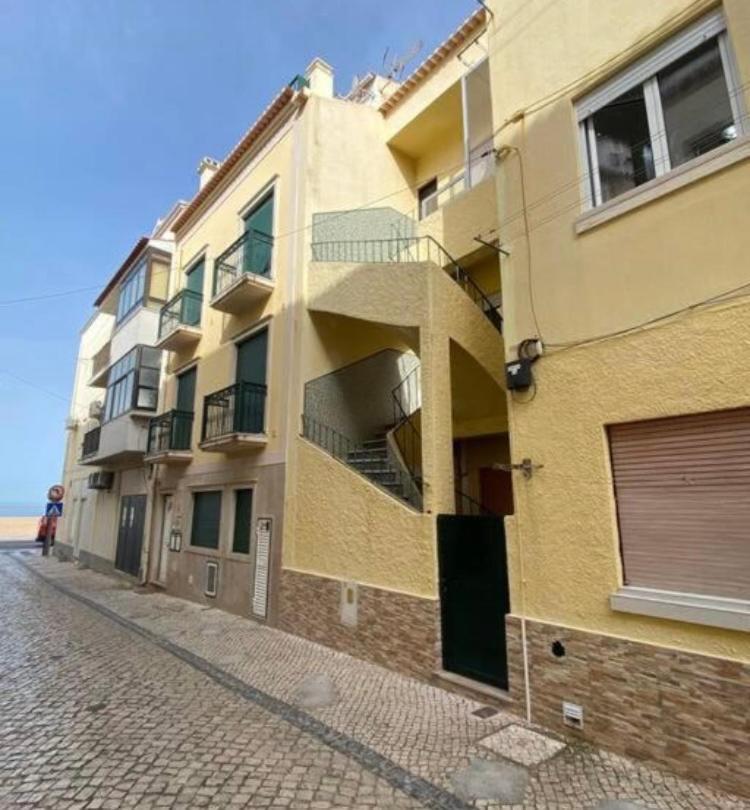 Casa Carvalho Laranjo Apartment Nazaré Exterior photo