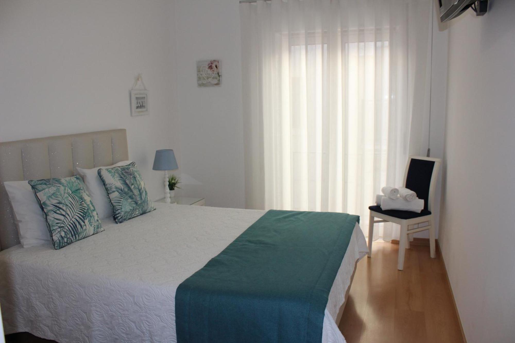 Casa Carvalho Laranjo Apartment Nazaré Exterior photo